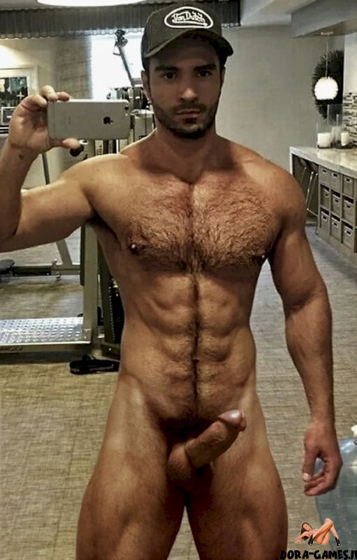 Nude selfie gym Nude sports