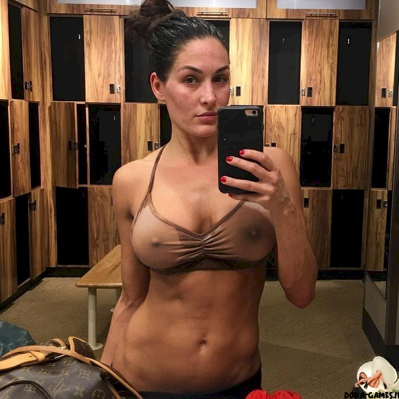 Nikki glaser leaked nude