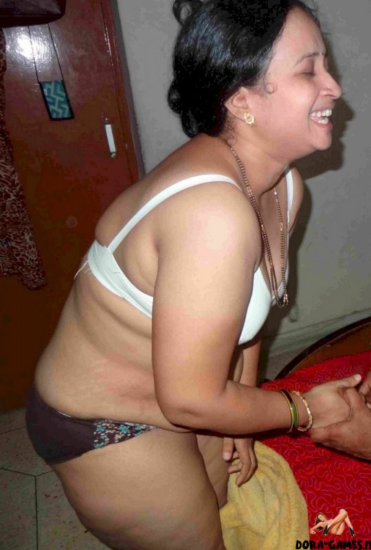 Hot Xxx Aunty Bhabhi Ass Fat Aunty Indian Xvideos Naked Panty Hunk